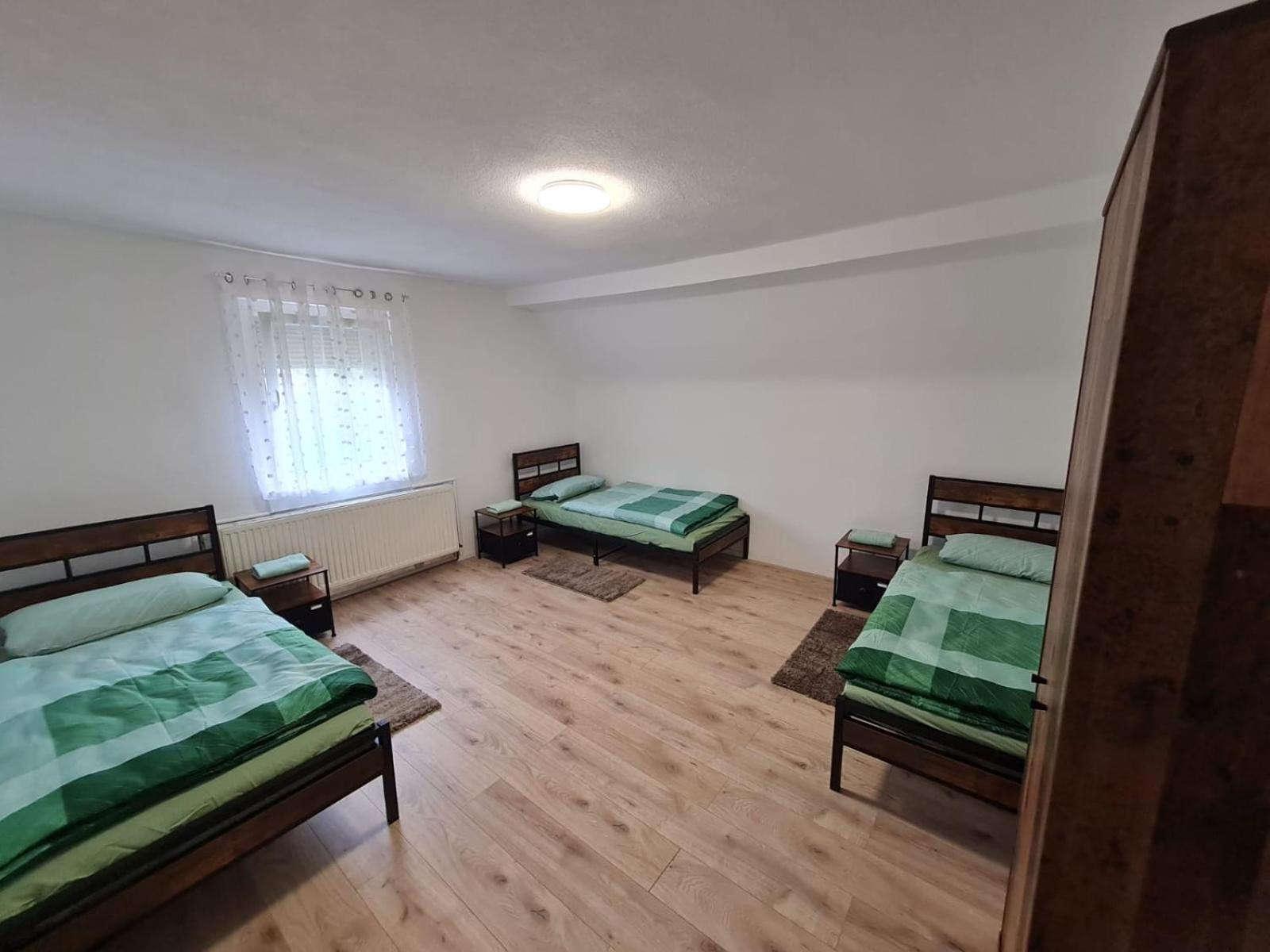 Husic Immobilien Und Handwerkerservice Rimbach  Экстерьер фото