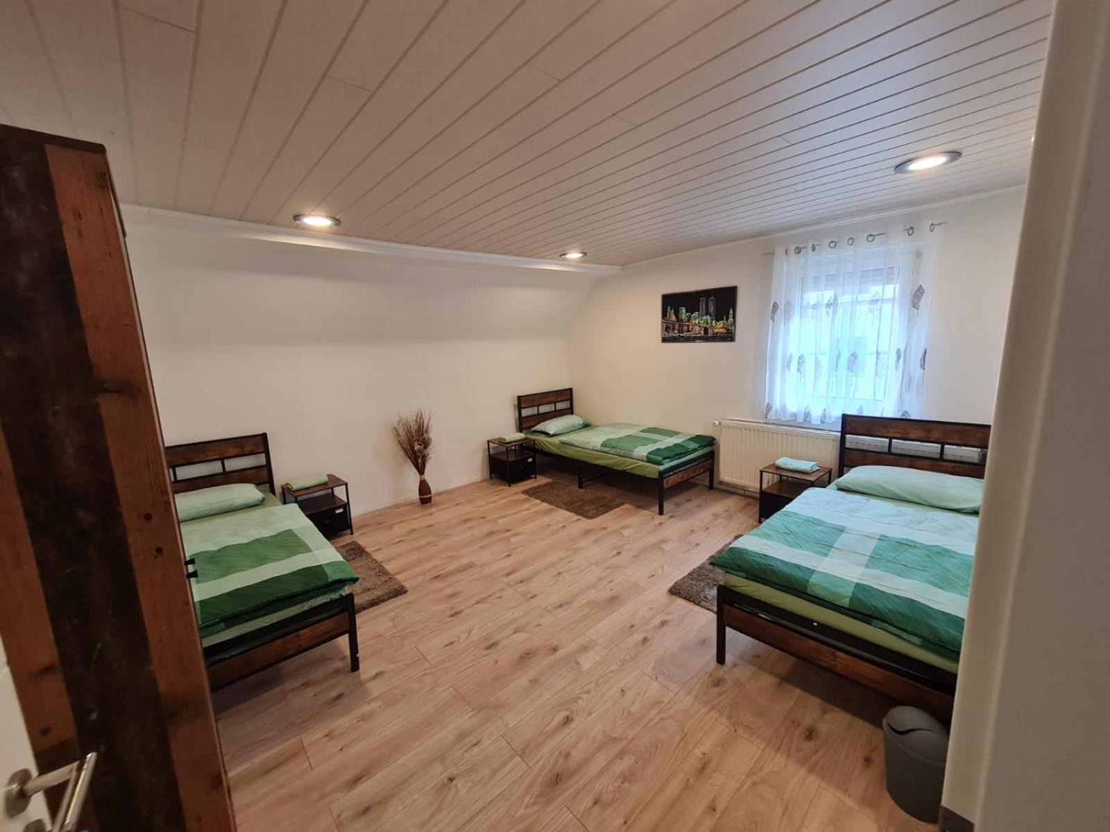 Husic Immobilien Und Handwerkerservice Rimbach  Экстерьер фото